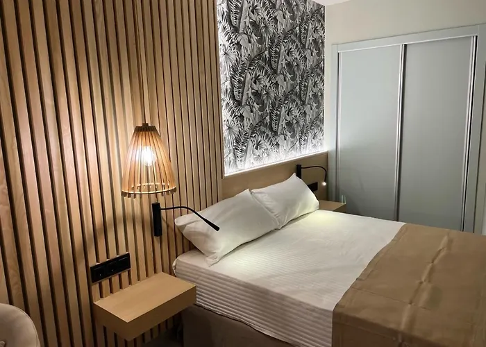 Hotel Noy